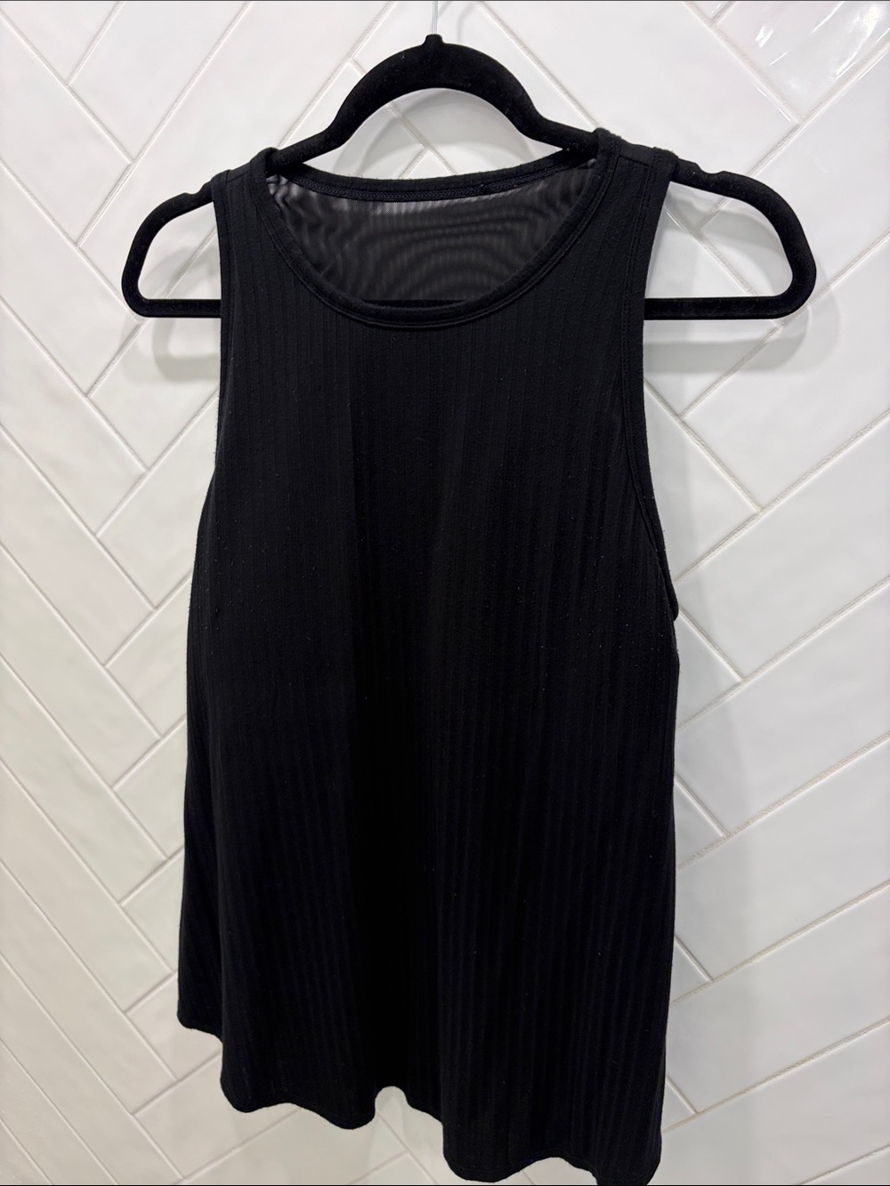 Shebird built in bra, Women’s Black Ribbed Tank Top - Sleek Everyday Layering